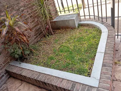 Casa en venta en Jose León Suarez