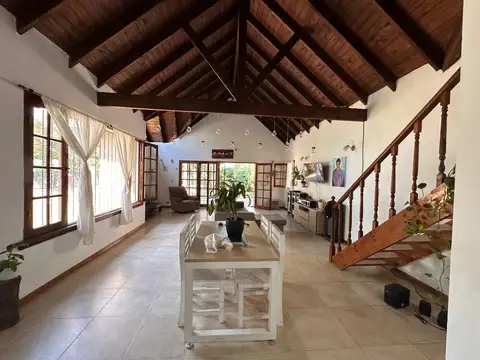 Casa en Venta al Oeste