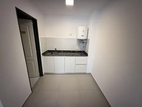OFICINA a ESTRENAR con excelente ubicación  - Wilde Centro