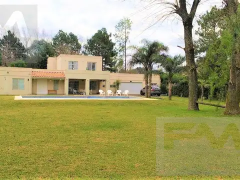 Casa en Venta de 4 dormitorios