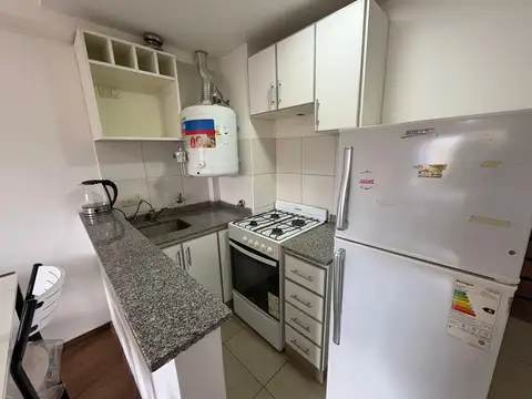 Departamento en Alquiler en Echesortu, $ 340.000