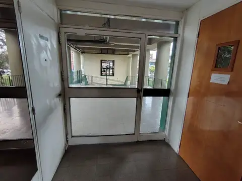 Departamento 2 ambientes Venta Avellaneda Luminoso