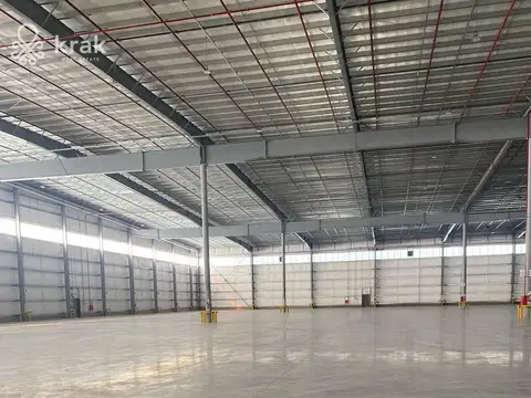 Nave Industrial de 33.200 m2 en predio cerrado, Pacheco.