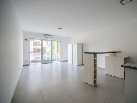 Castro Barros 1400