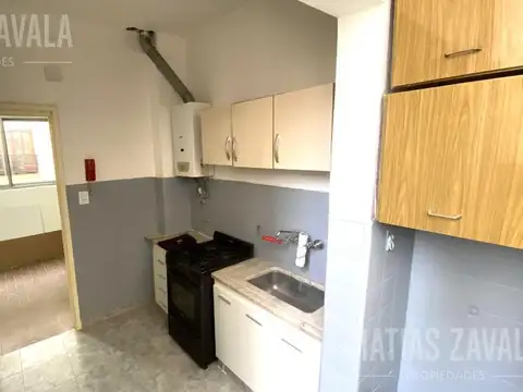 Departamento en Alquiler en Floresta Norte, $ 700.000