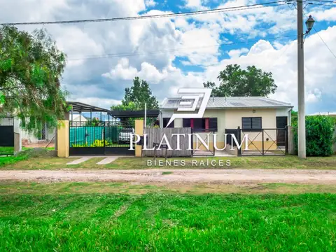 Casa en venta c/ cochera en El Mollar 2, Cerrillos