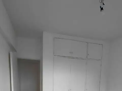 Departamento contrafrente, vista abierta, cómodo y Luminoso