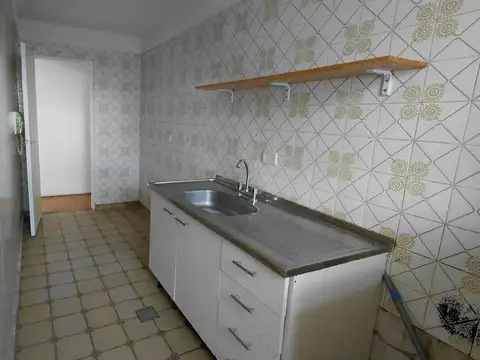 Departamento en Alquiler en Flores, $ 700.000