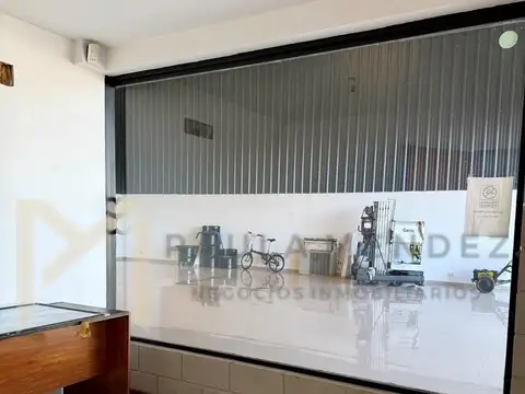 Local en Alquiler en Benavidez, USD 5.500