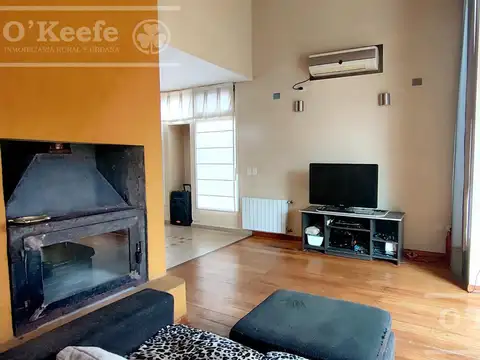 Casa en Venta en Berazategui, USD 290.000