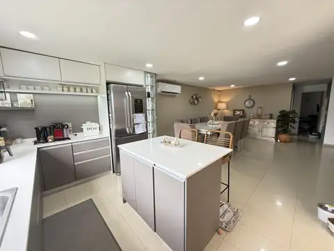 Casa en Venta en Ingeniero Maschwitz, USD 161.000