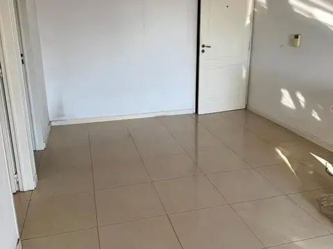 Departamento en Venta en Moron, USD 120.000