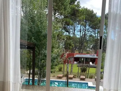 Costa Esmeralda Barrio Deportiva 100