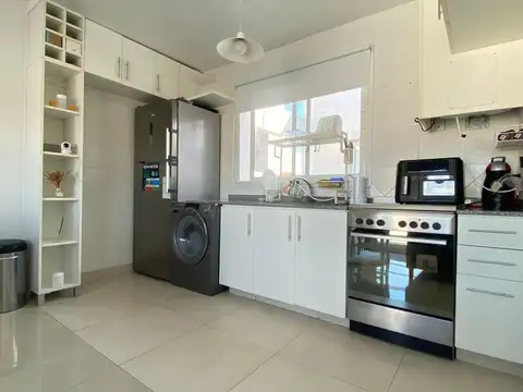 Departamento 2 ambientes con 2 baños