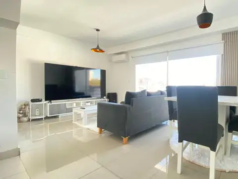 Departamento 2 amb con cochera en Florida Oeste APTO CREDITO
