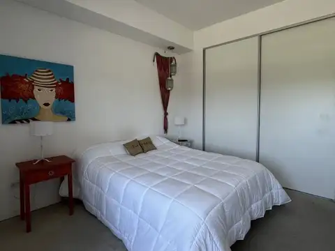 Juan Mora Fernández 400
