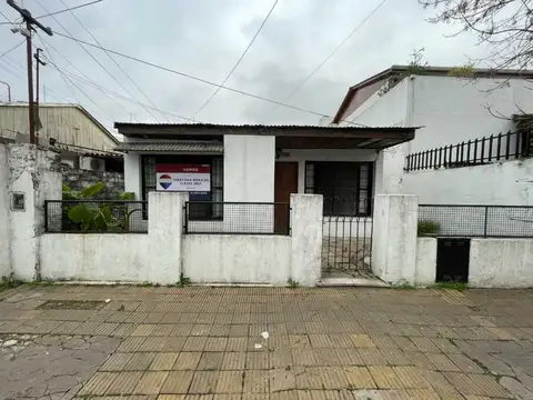 Venta Casa 3 Ambientes Lote Propio