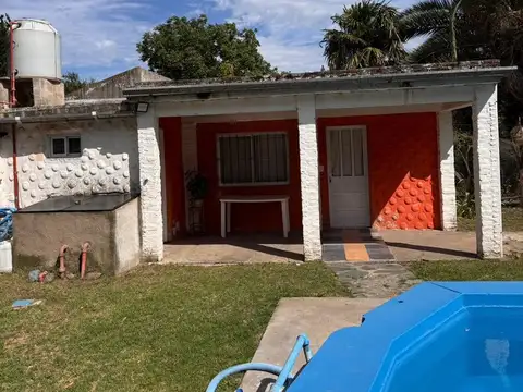 CASA QUINTA EN VENTA EN PEHUAJÓ CON PILETA