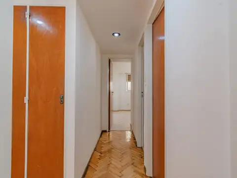 Venta 4 amb en Monte Castro APTO CREDITO