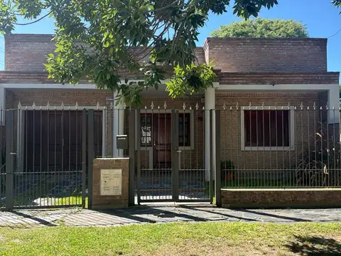 CASA EN RAFAELA