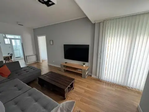 Alvarado 60 , Piso 9