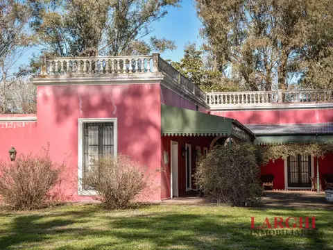 Excelente Campo en venta en Parada Robles, a solo 80km de CABA.
