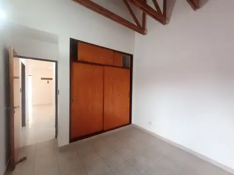 Departamento en Venta en Carapachay, USD 90.000