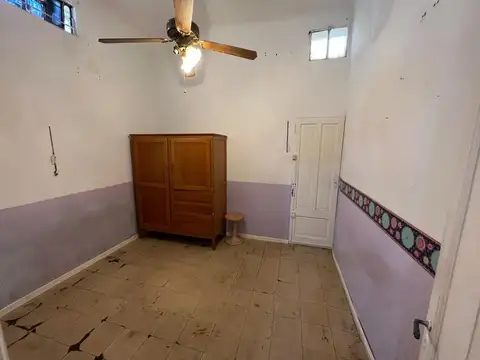 Casa 2 ambientes con 1 baño