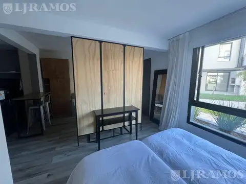 Departamento en Alquiler con 1 cochera