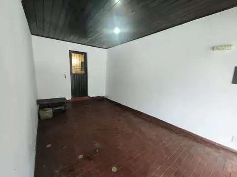 Casa en Alquiler en Don Torcuato, $ 900.000