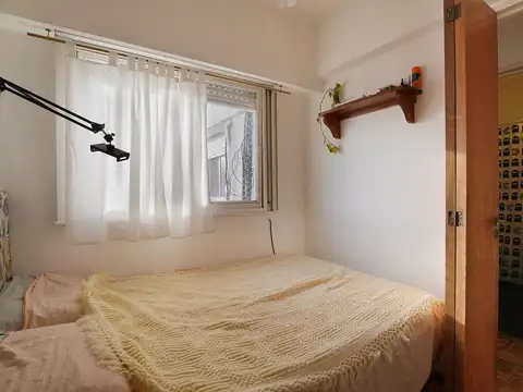 Venta - Departamento 3 ambientes - Flores