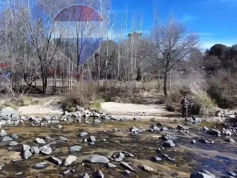 TERRENO EN VENTA 590m2  SOBRE EL RIO LOS REARTES