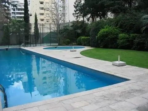 Charcas 4000, Piso 8