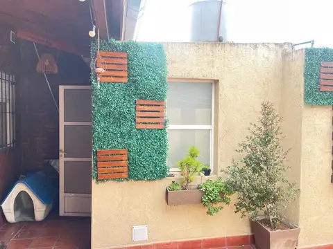 Depto Tipo Casa en Venta 25 años