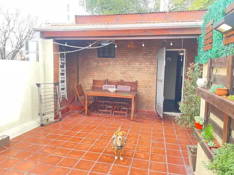 Depto Tipo Casa en Venta en Villa Ballester, USD 67.000