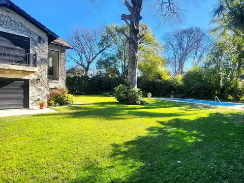 Casa en venta en el Golf Club Argentino