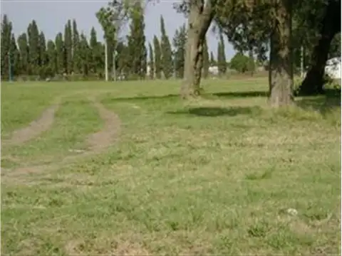 Terreno en Venta.Centrico.Zona Comercial.Servicios