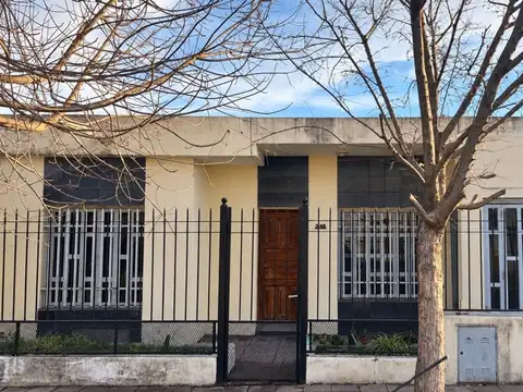 VENTA CASA 2 DORMIS,BARRIO GOLF, SAN NICOLAS
