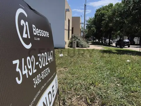 Terreno en Venta 32,80  mts Fondo