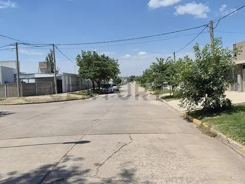 Mariano quiroz 1200, Piso 0