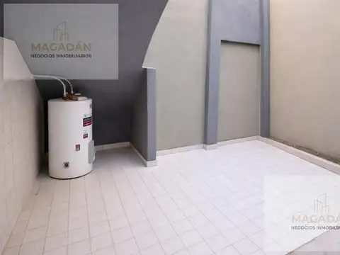 Depto Tipo Casa 3 ambientes con 1 baño