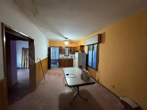 Depto Tipo Casa 4 ambientes con 1 baño