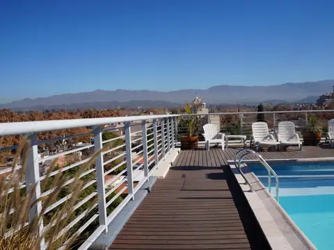 Echeverria , Piso PB