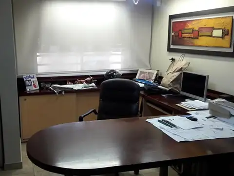 Oficina en Venta 12 años