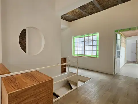 Depto Tipo Casa en Venta en Centro, USD 225.000