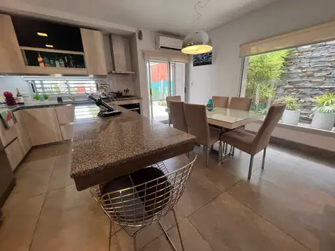 TS3 Jorge Luis Borges al 1100