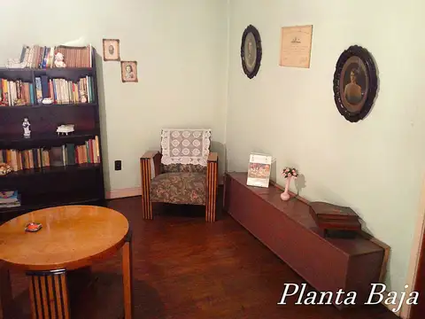 Casa en Venta con 1 cochera