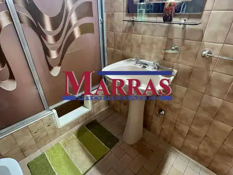 Depto Tipo Casa en Venta al Este