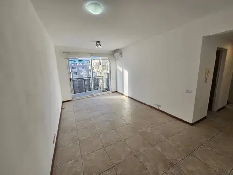 Crisologo Larralde 1500, Piso 7