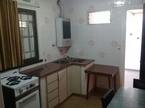 Depto Tipo Casa 3 ambientes con 1 baño